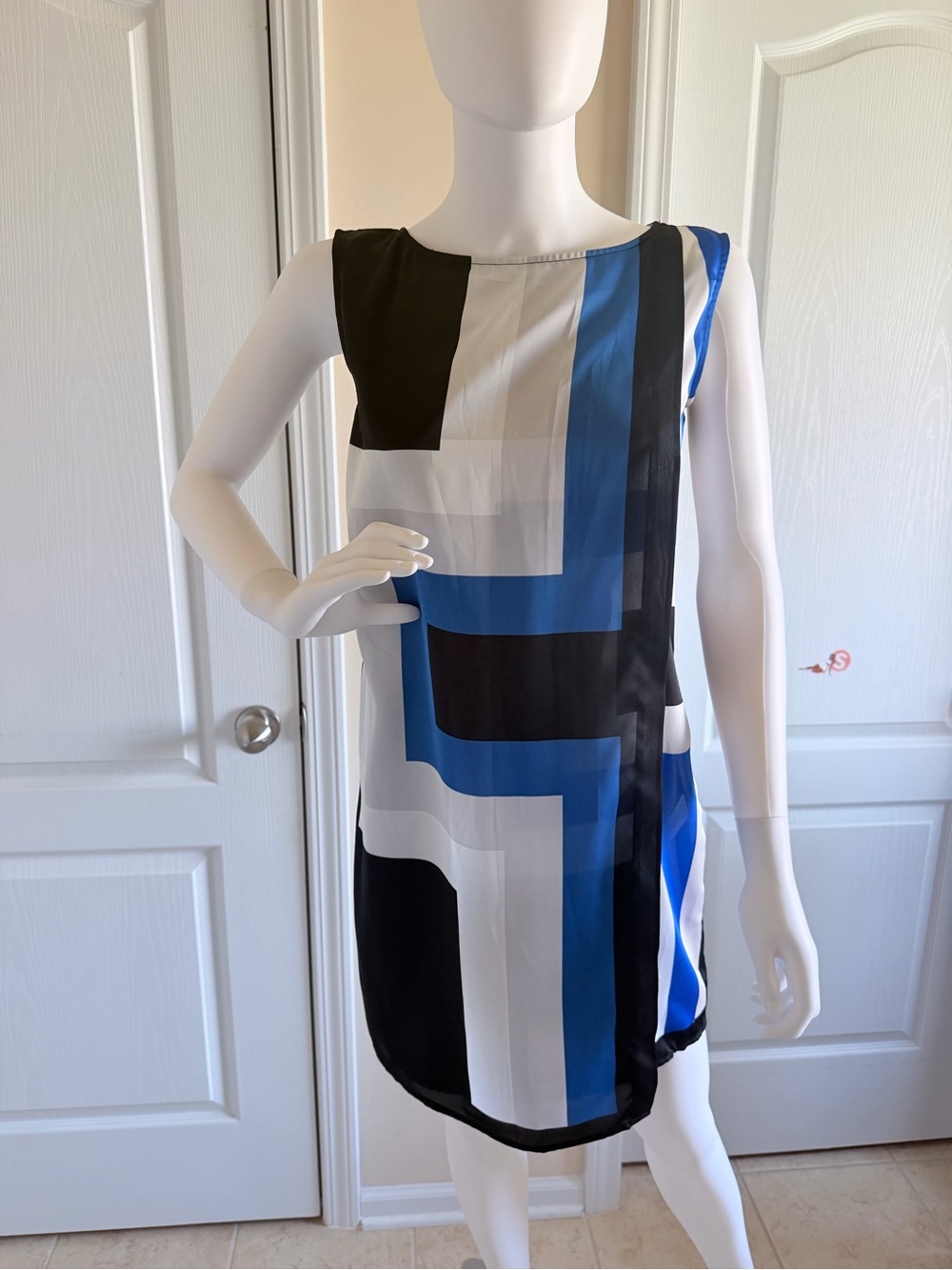 NWT $120 Michael Kors Y2K Black, White & Blue Geometric Mini Dress Size XS